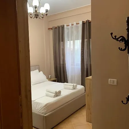 Lägenhet Roar Golem (Tirana)